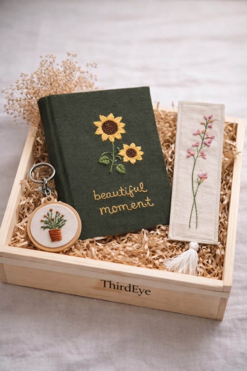 ThirdEye Hand Embroidered Gift Set